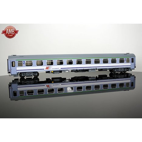 52726